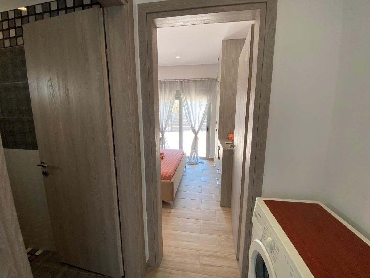 Sea View Deluxe Private Willa Ksamil